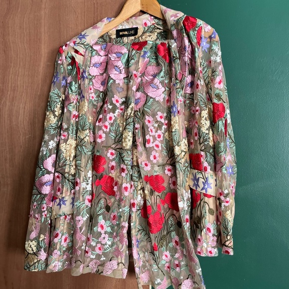 New Floral Pant Suit - Picture 2 of 3